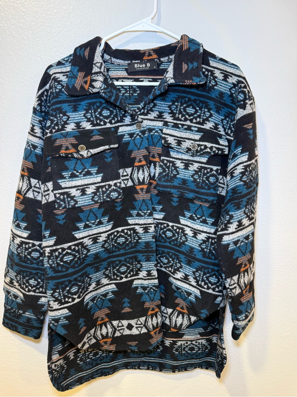 Blue B Collection Women’s Aztec Patterned Button-Down Shacket - Picture 6 of 9
